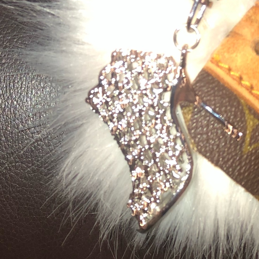 Fur pom pom keychain, Silver Heel, Purse Charm